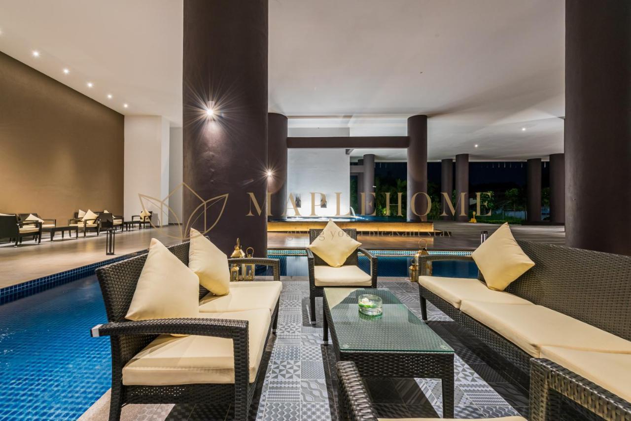 The Apple Melaka Apartment Екстериор снимка
