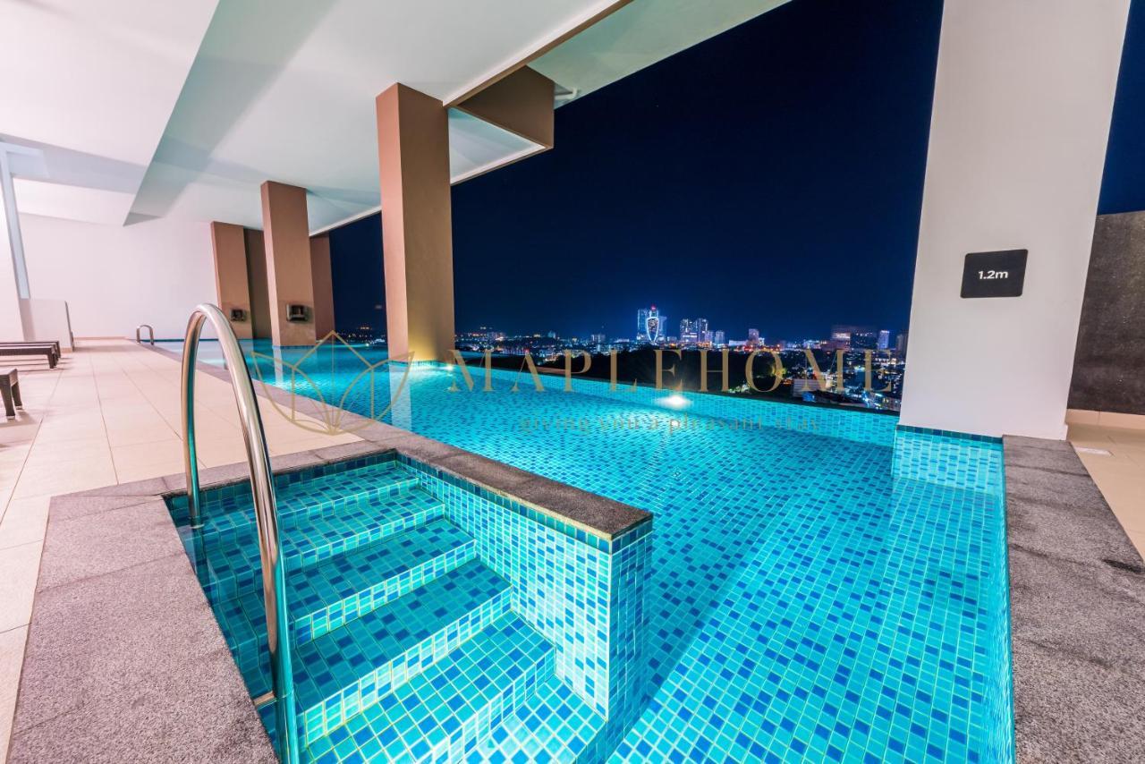The Apple Melaka Apartment Екстериор снимка