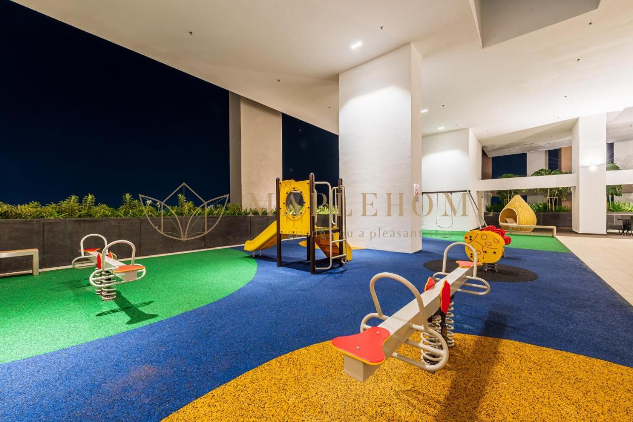 The Apple Melaka Apartment Екстериор снимка